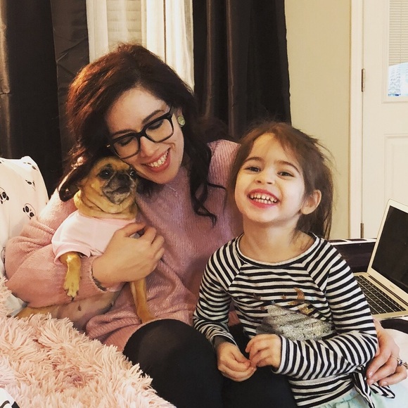 Allow me to reintroduce myself, my name is Amy - Picture 4 of 7